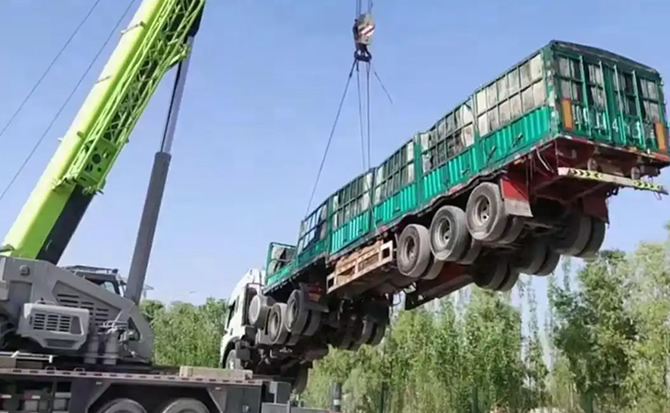 原平道路脱困救援案例